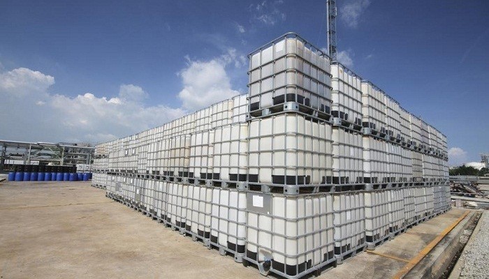 plastic-chemical-tank How to Choose the Right Chemical Supply Partner?